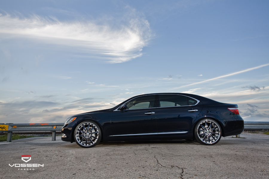 2008 Lexus LS 460 photo