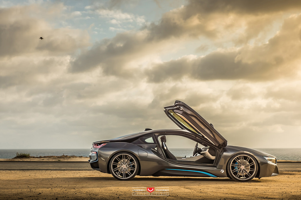2015 BMW i8 photo