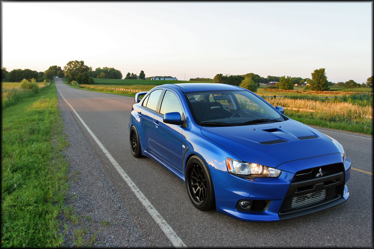 2008 Mitsubishi Lancer Evolution photo