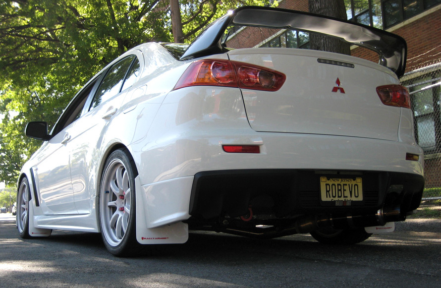 2008 Mitsubishi Lancer Evolution photo