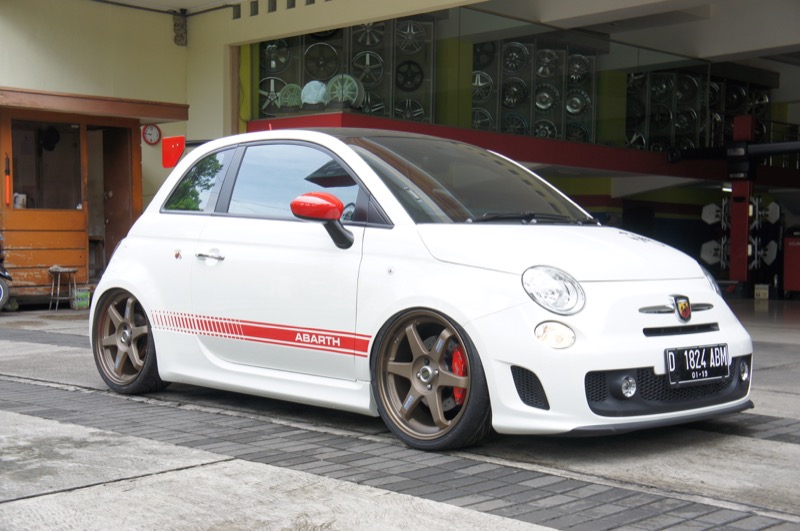 2014 FIAT 500 photo