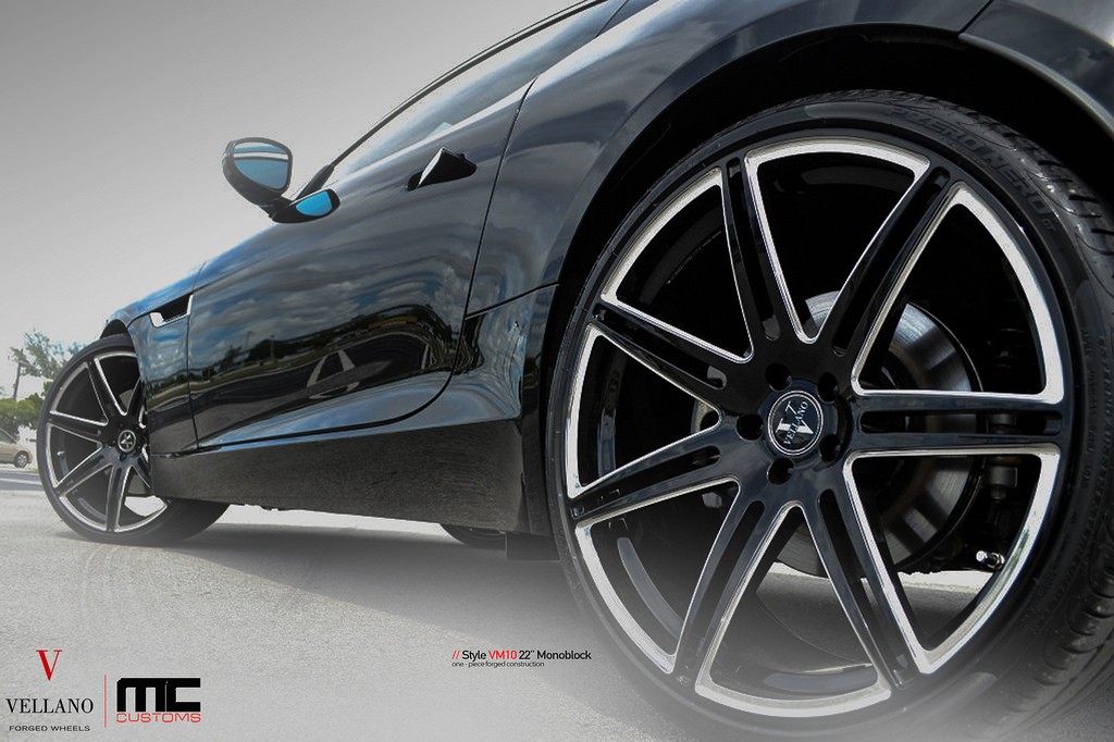 2014 Jaguar F-TYPE photo