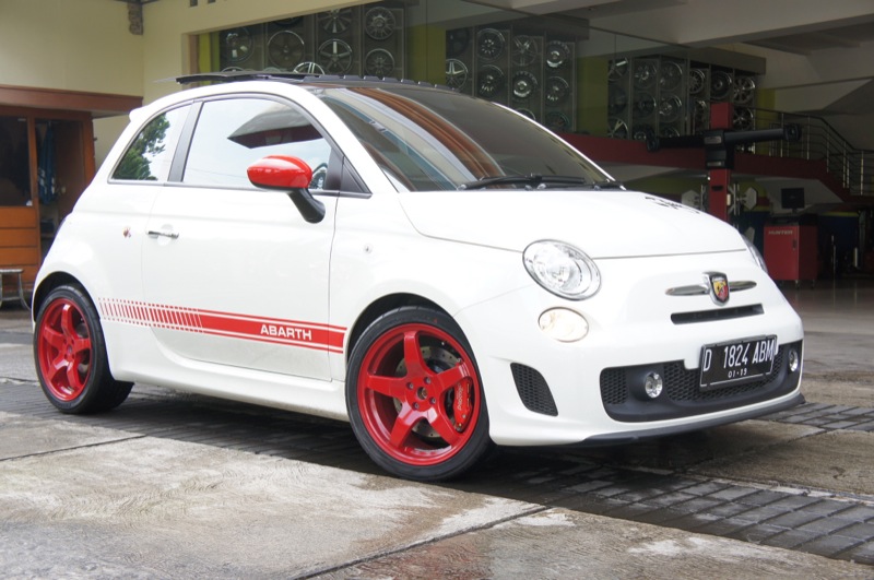 2014 FIAT 500 photo