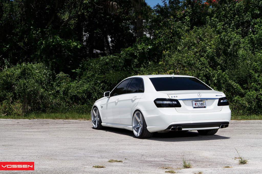 2011 Mercedes-Benz E-Class photo