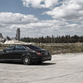 2010 Mercedes-Benz S-Class