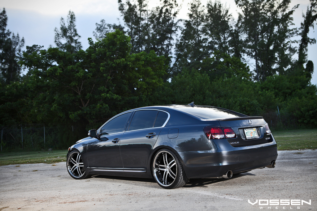 2005 Lexus GS 300 photo