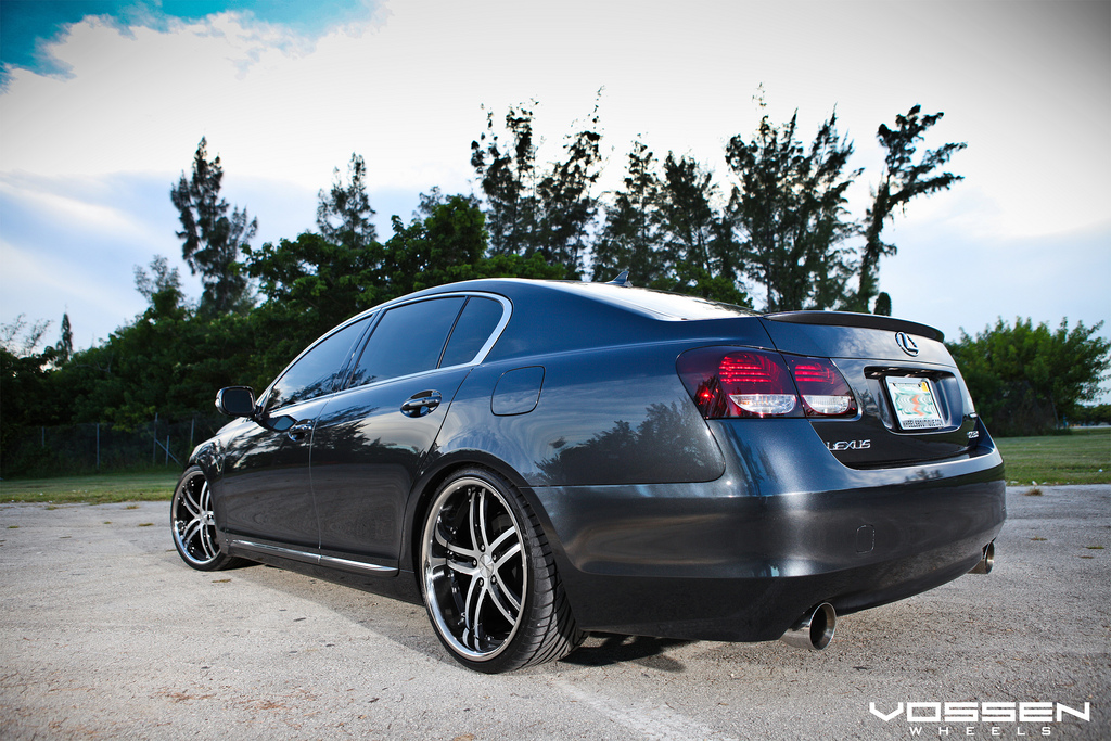 2005 Lexus GS 300 photo