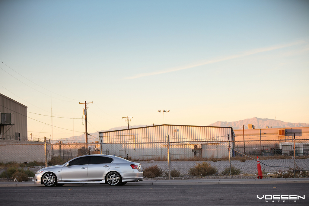 2000 Lexus GS 400 photo