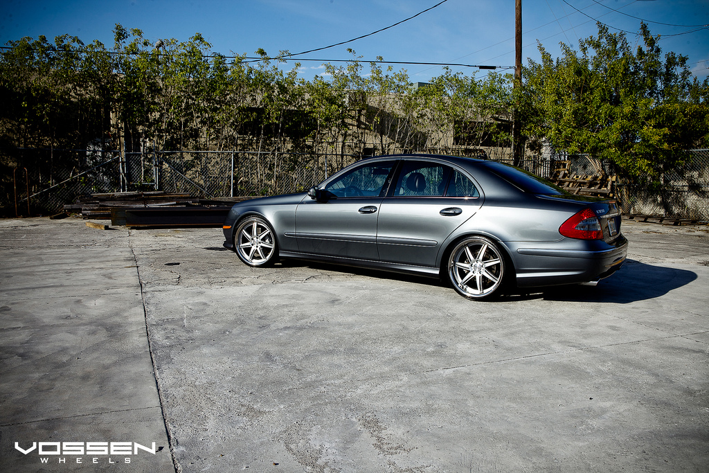 2008 Mercedes-Benz E-Class photo