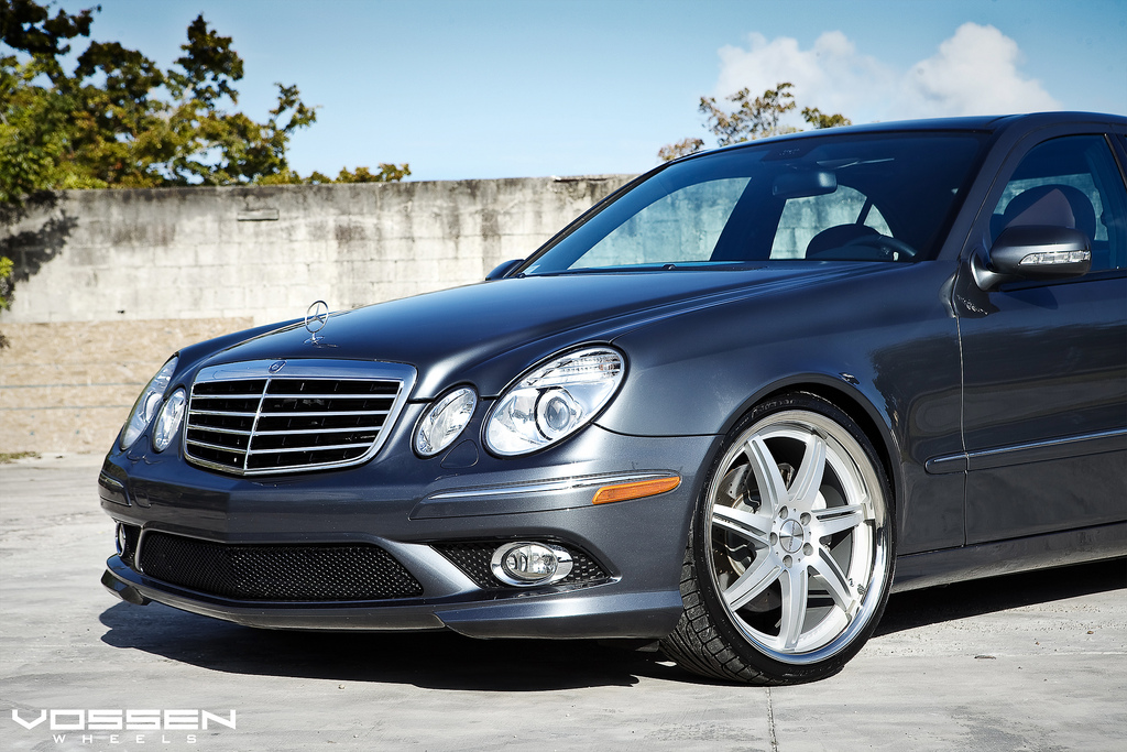 2008 Mercedes-Benz E-Class photo