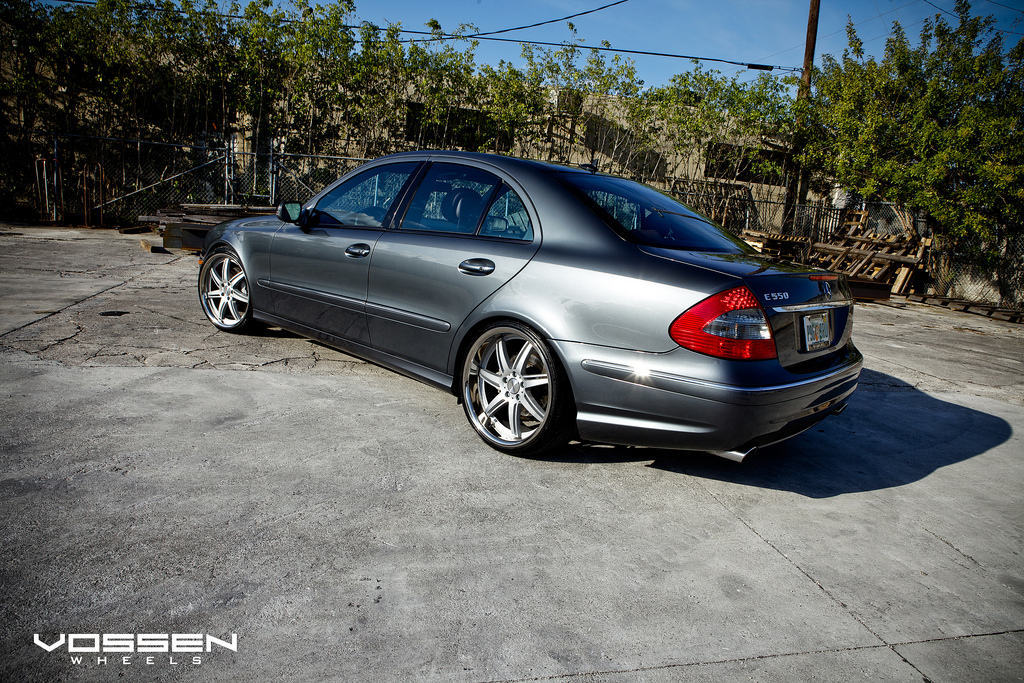 2008 Mercedes-Benz E-Class photo
