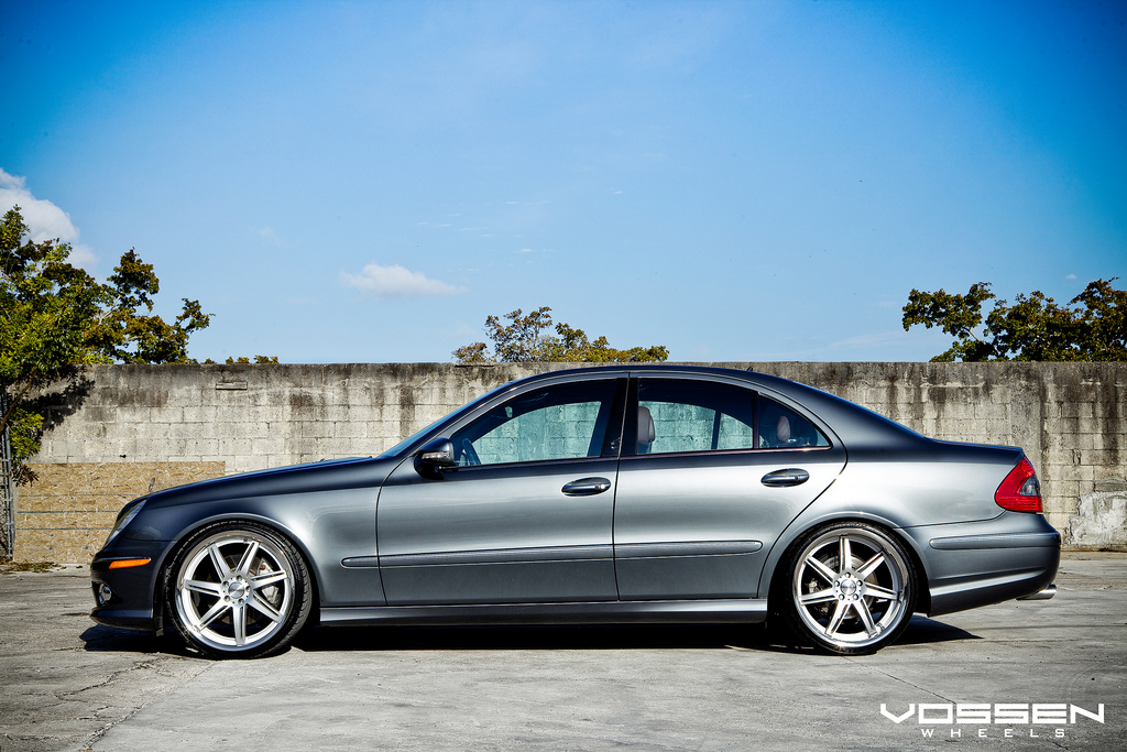 2008 Mercedes-Benz E-Class photo
