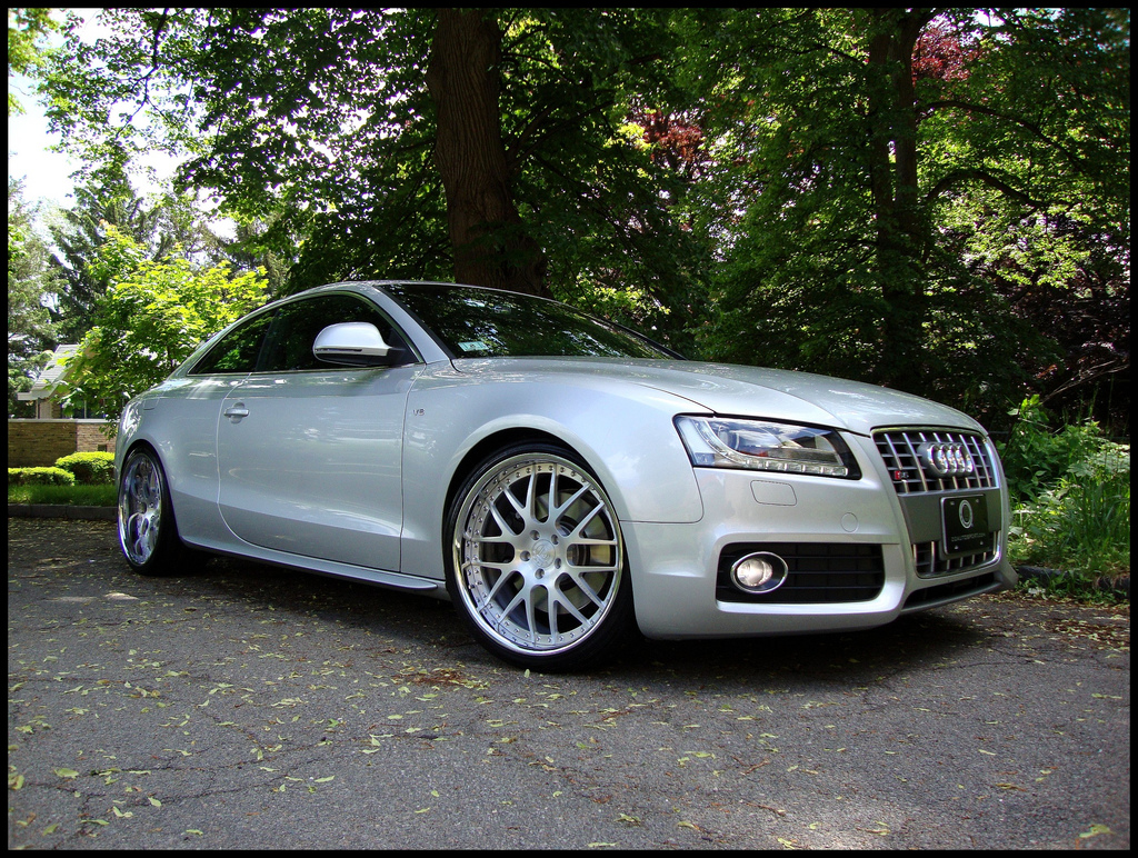 2008 Audi S5 photo