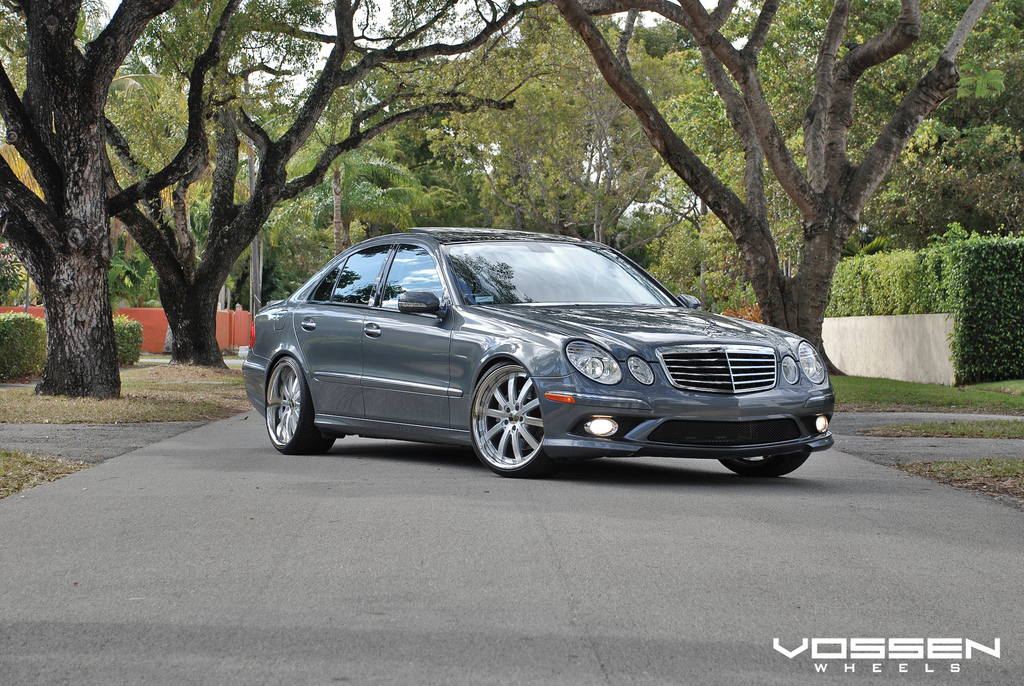 2007 Mercedes-Benz E-Class photo