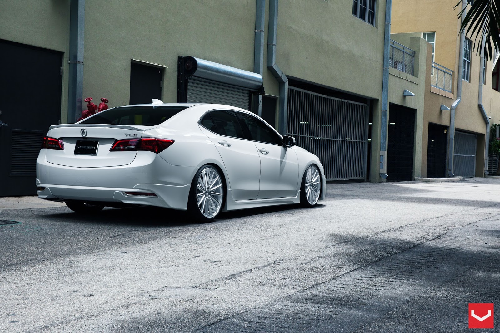 2015 Acura TLX photo
