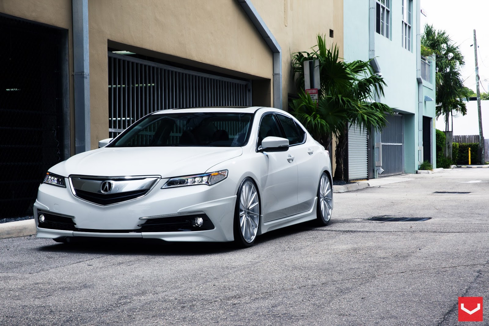 2015 Acura TLX photo