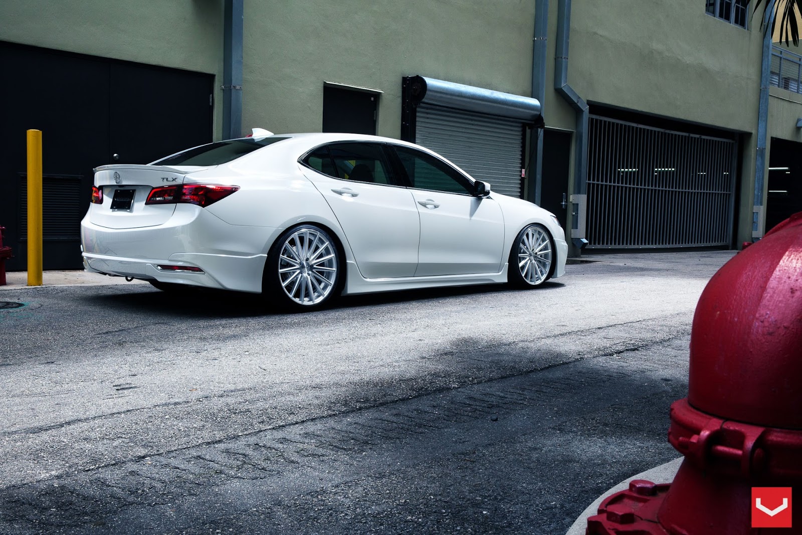 2015 Acura TLX photo
