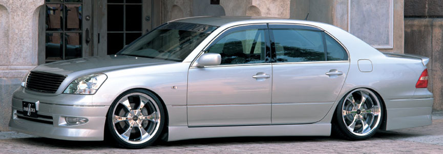 2001 Lexus LS 430 photo