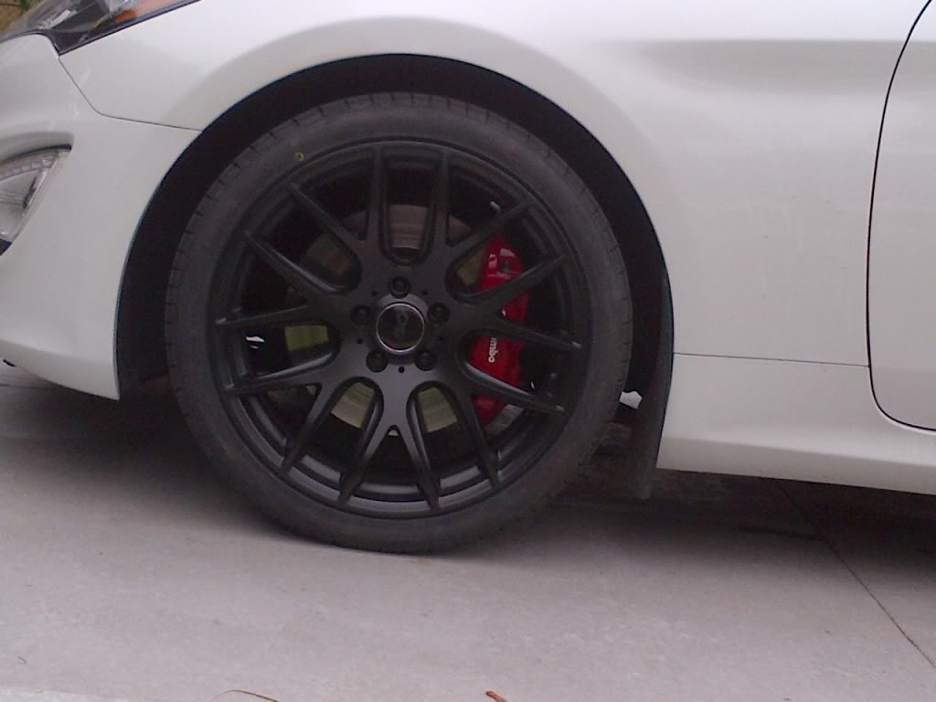 2012 Hyundai Genesis photo