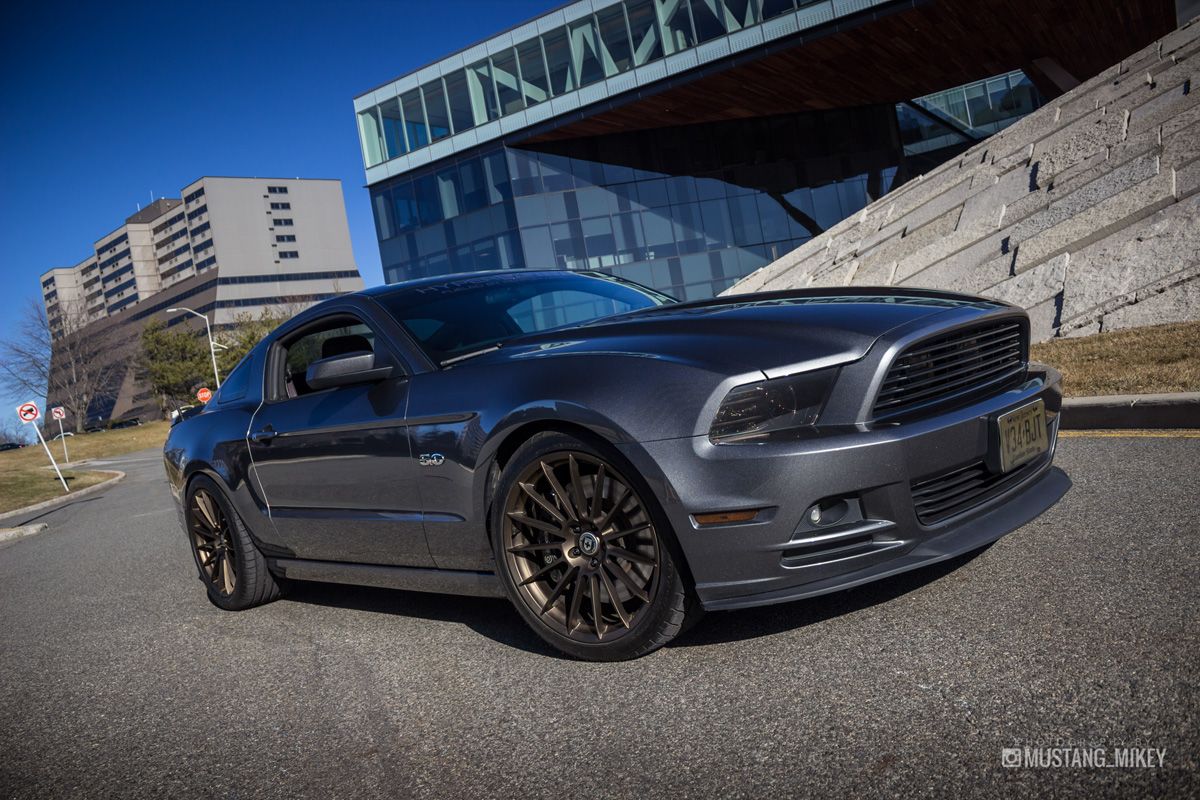 2015 Ford Mustang photo