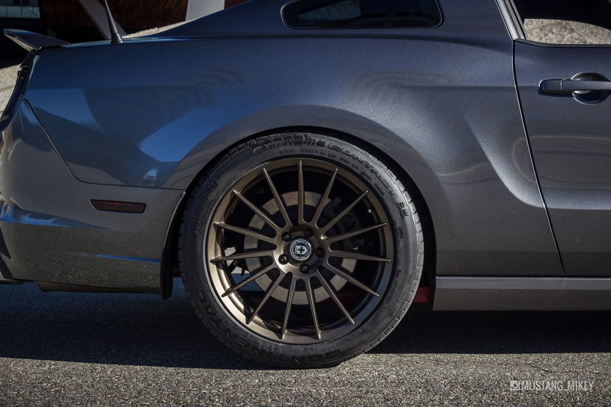 2015 Ford Mustang photo