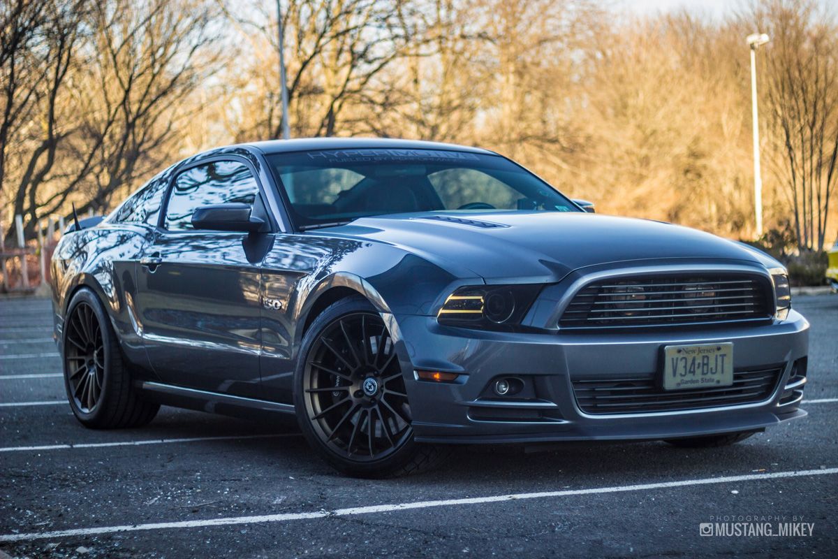 2015 Ford Mustang photo