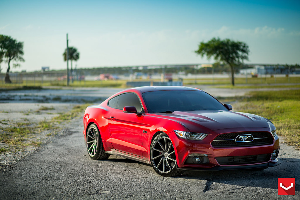 2015 Ford Mustang photo