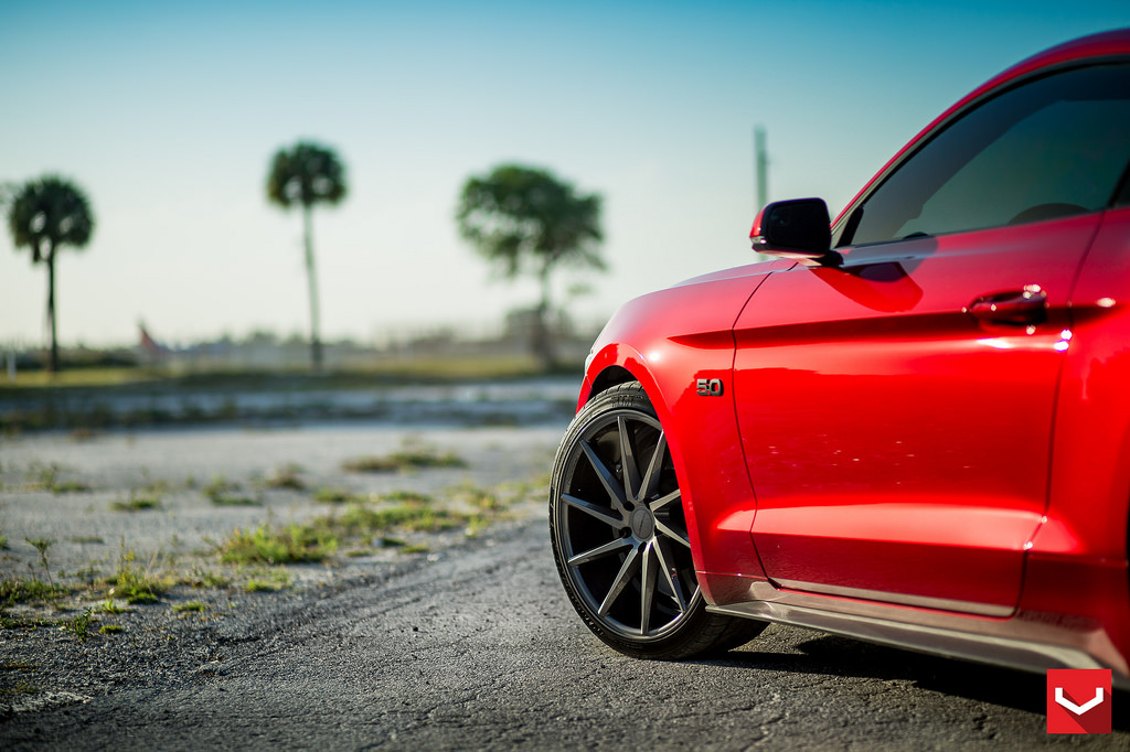 2015 Ford Mustang photo