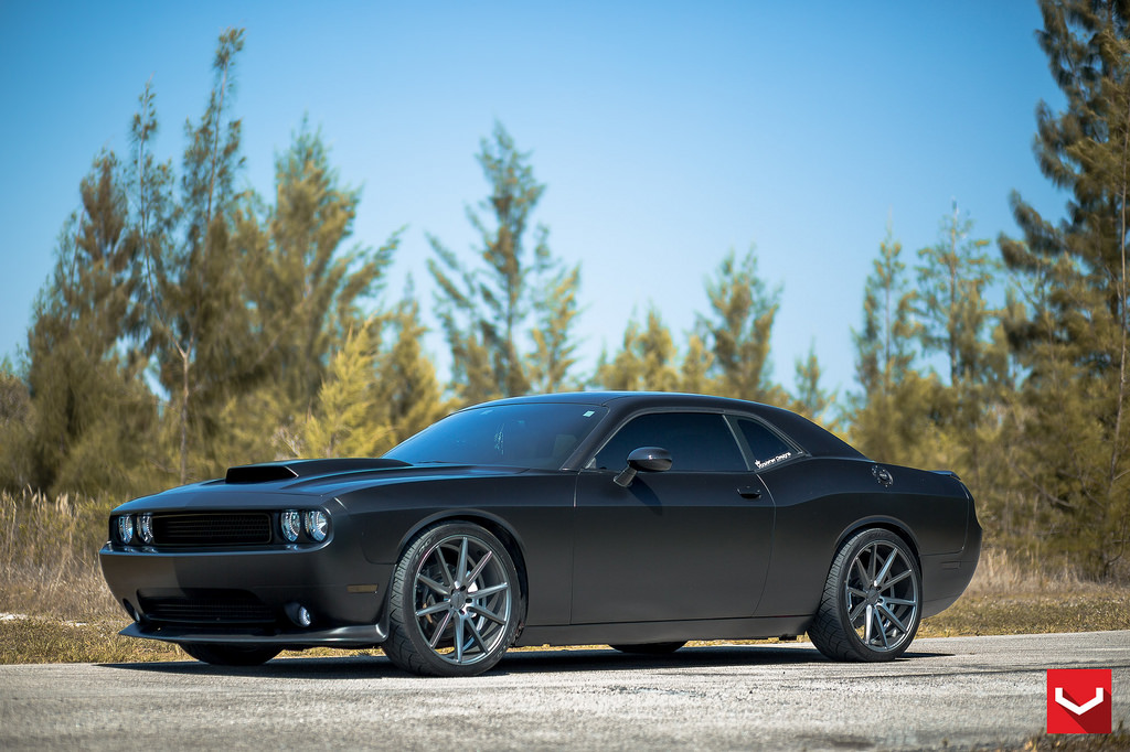 2015 Dodge Challenger photo