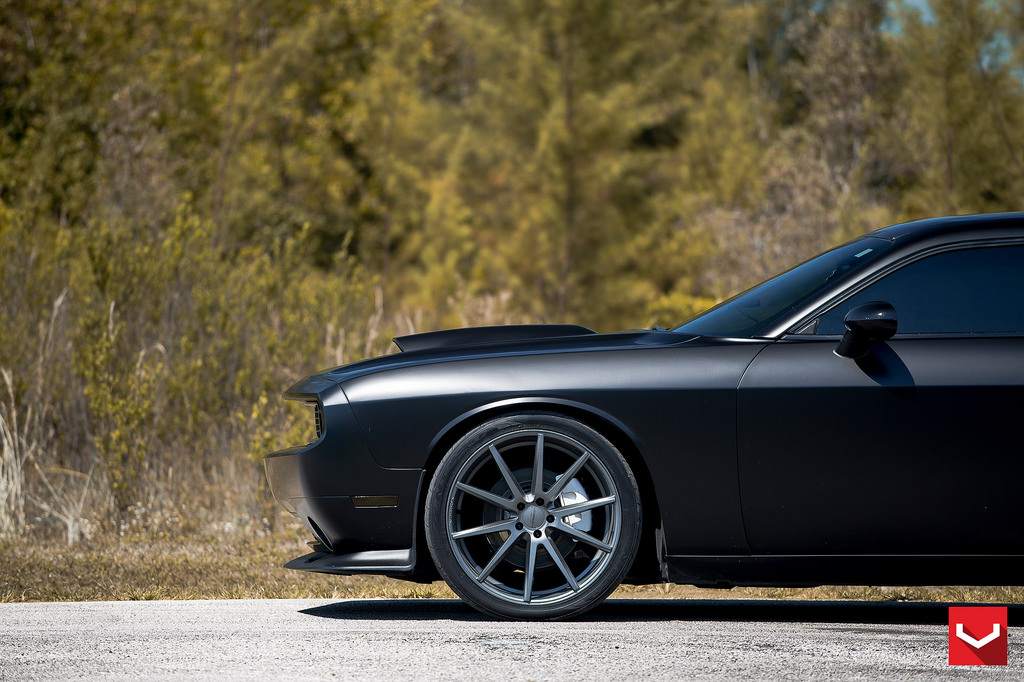 2015 Dodge Challenger photo