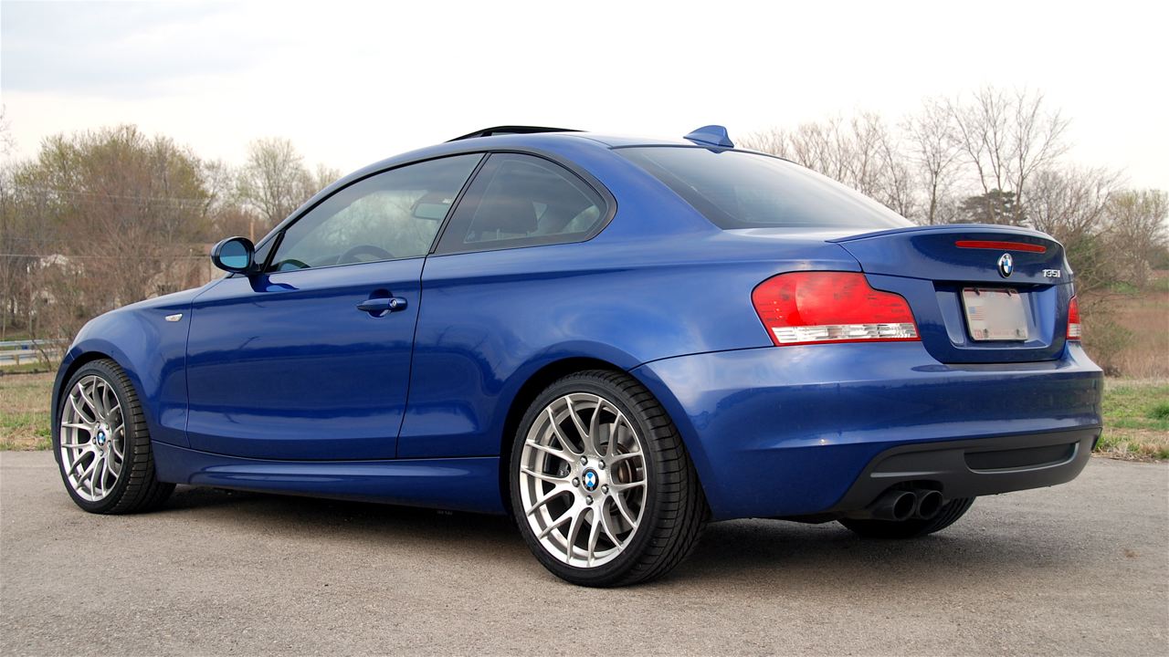 2006 BMW 330 photo