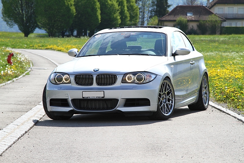 2009 BMW  135 photo
