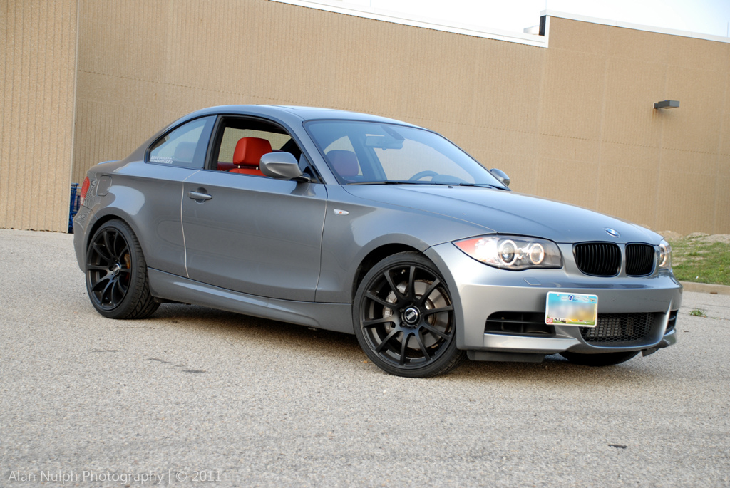 2011 BMW  135 photo