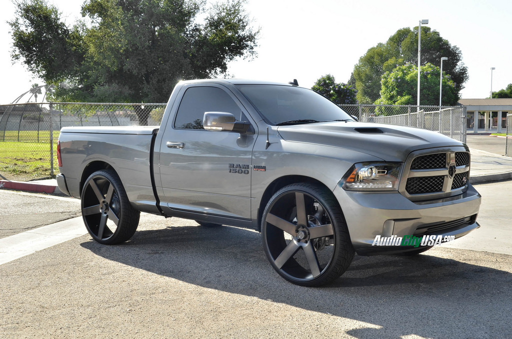 2014 RAM 1500 photo