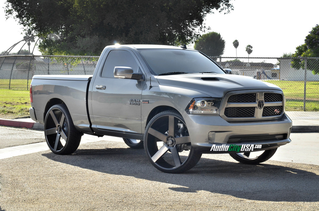 2014 RAM 1500 photo