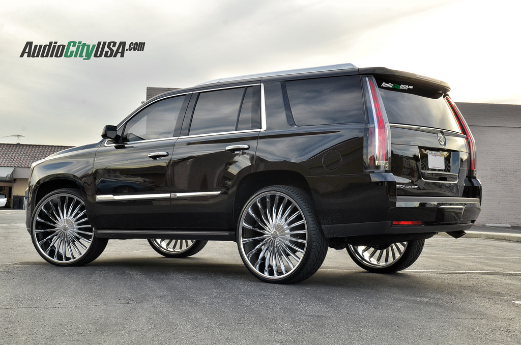 2015 Cadillac Escalade photo