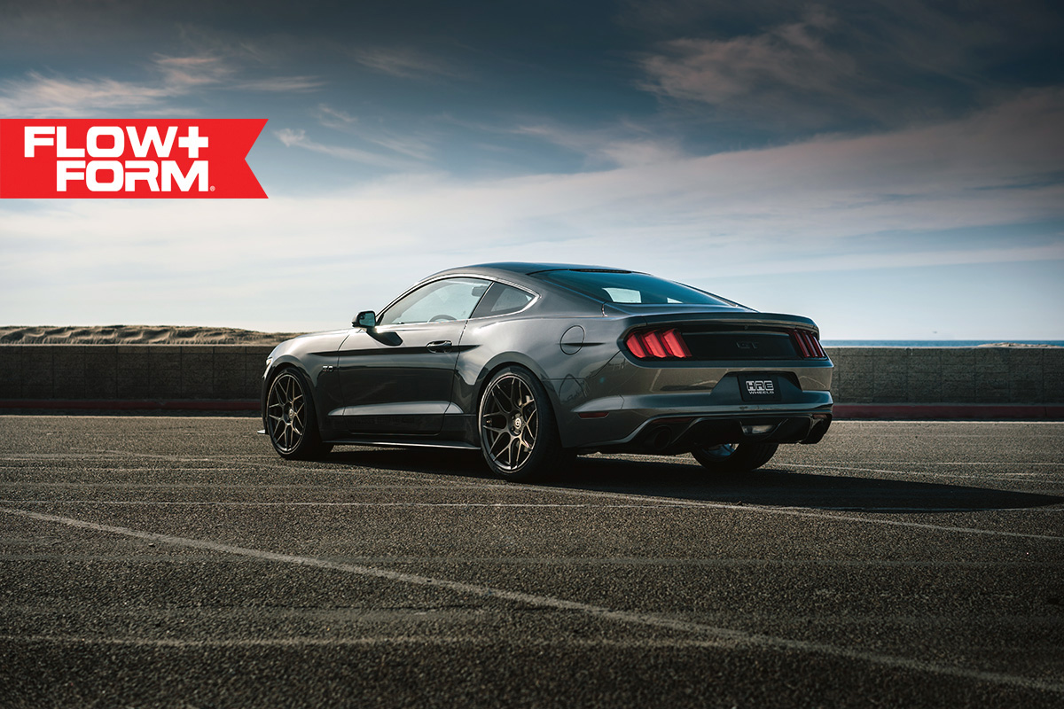 2015 Ford Mustang photo