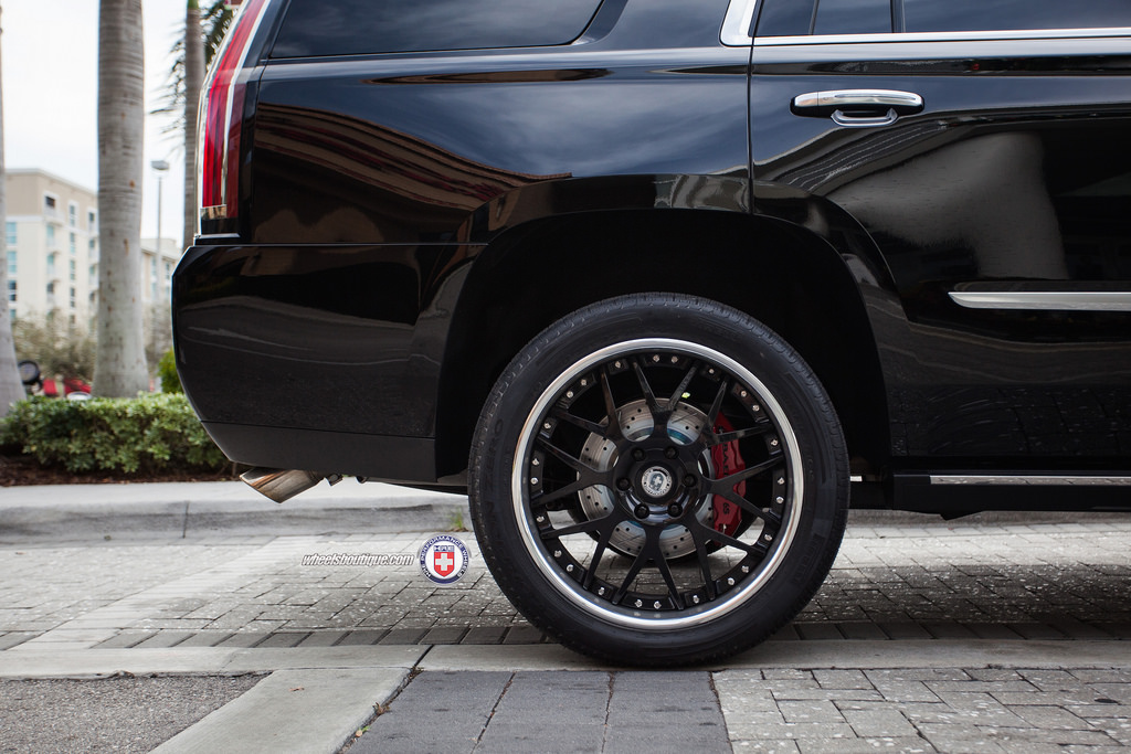 2015 Cadillac Escalade photo