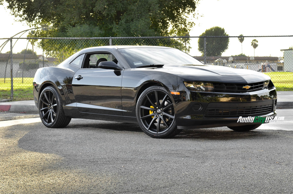 2014 Chevrolet Camaro photo