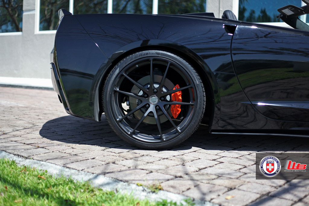 2013 Chevrolet Corvette photo
