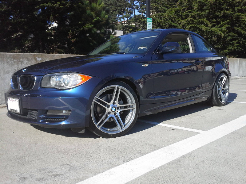 2010 BMW 128 photo
