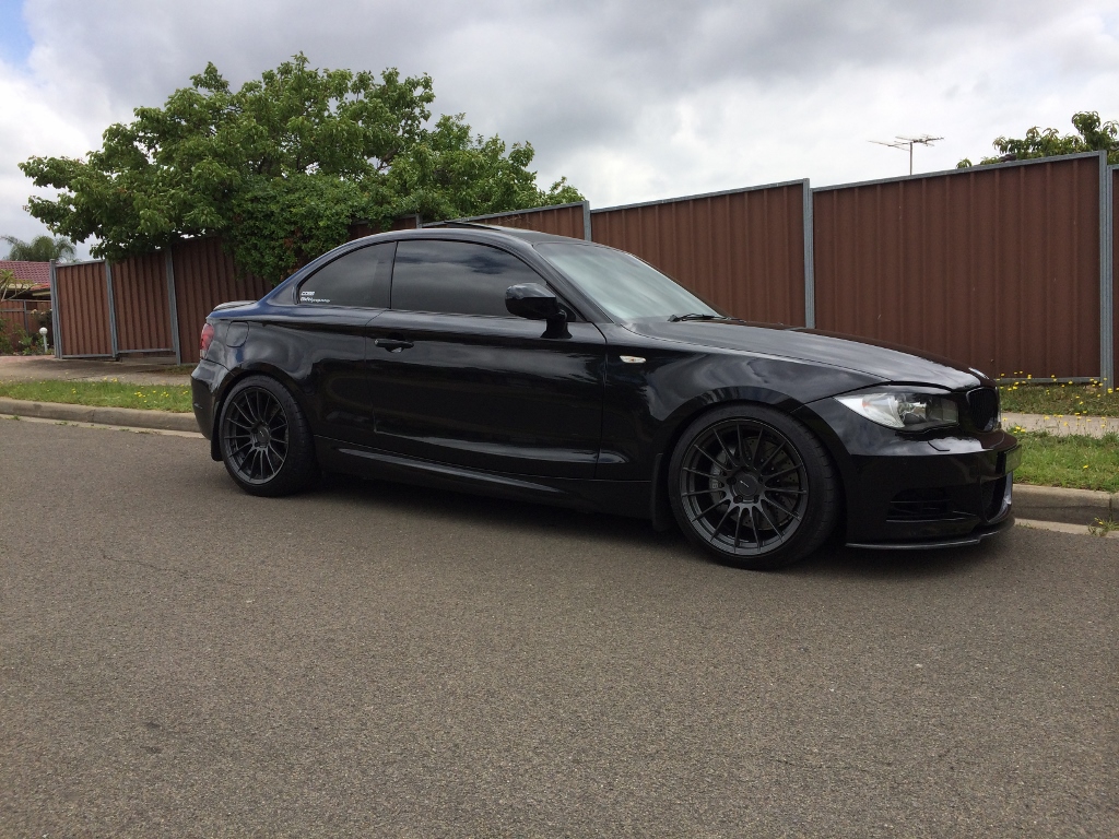 2011 BMW  135 photo