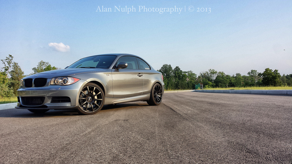 2011 BMW  135 photo