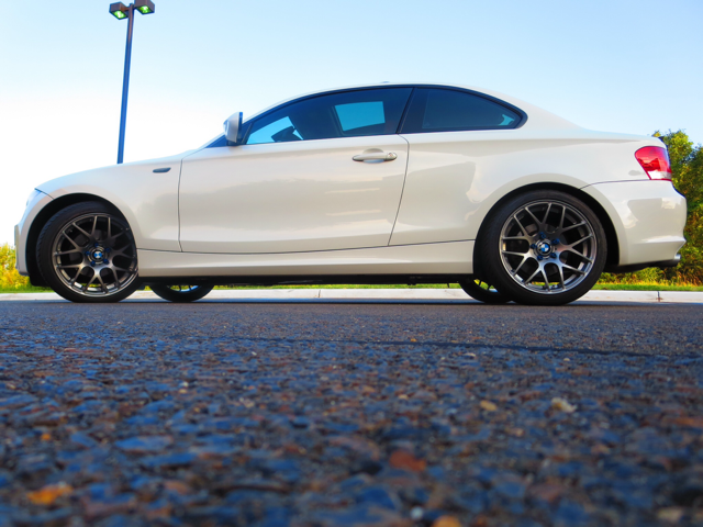 2010 BMW 128 photo