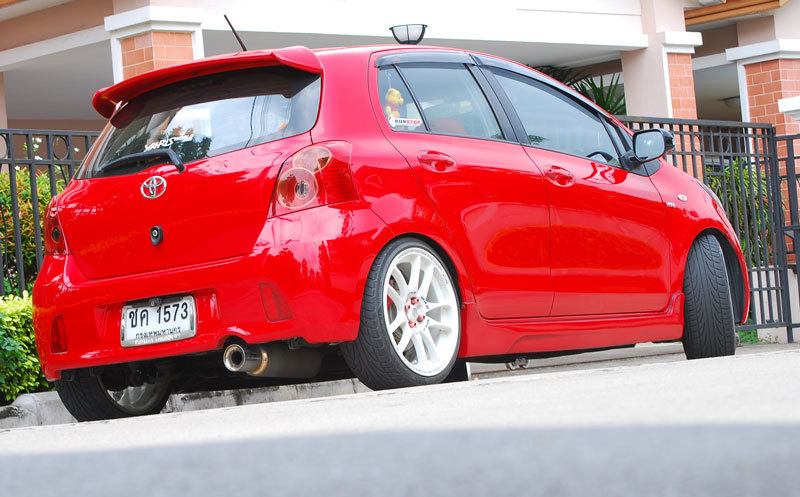 2007 Toyota Yaris photo