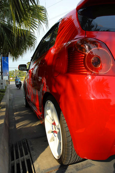 2007 Toyota Yaris photo