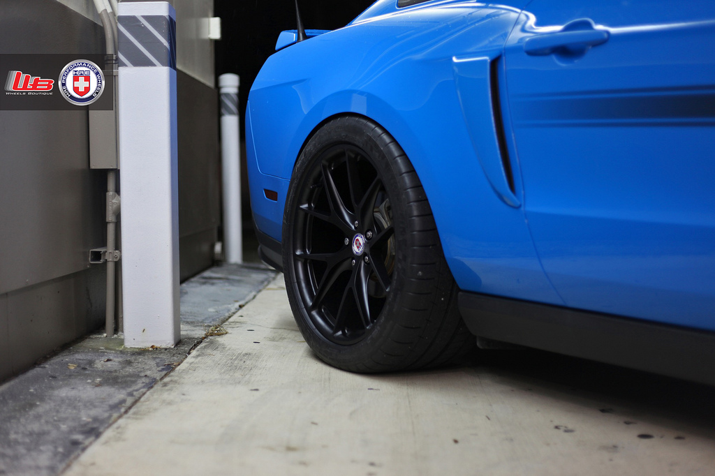 2014 Ford Mustang photo