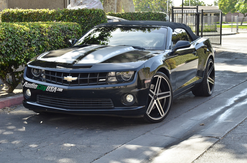 2014 Chevrolet Camaro photo