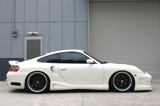 2004 Porsche 996 photo