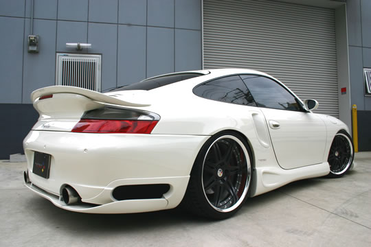 2004 Porsche 996 photo